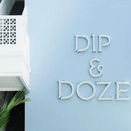 Dip & Doze Living-2